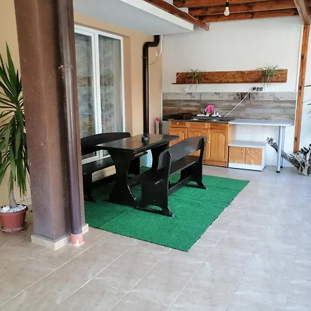 Daire Path Ways To The Sea -пътека към морето