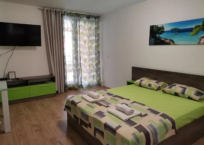 Path Ways To The Sea -пътека към морето Πριμόρσκο